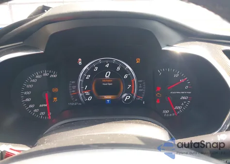 2015 Chevrolet Corvette Stingray Z51 z USA, uszkodzony, nr VIN 1G1YM2D77F5114446